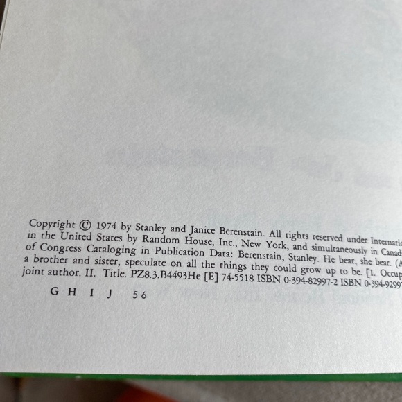 Vintage Berenstain Bears Books set of 2 - Picture 3 of 3